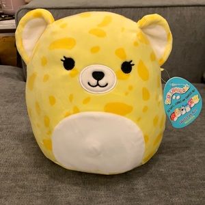NWT Squishmallow 8” Lexie the Cheetah